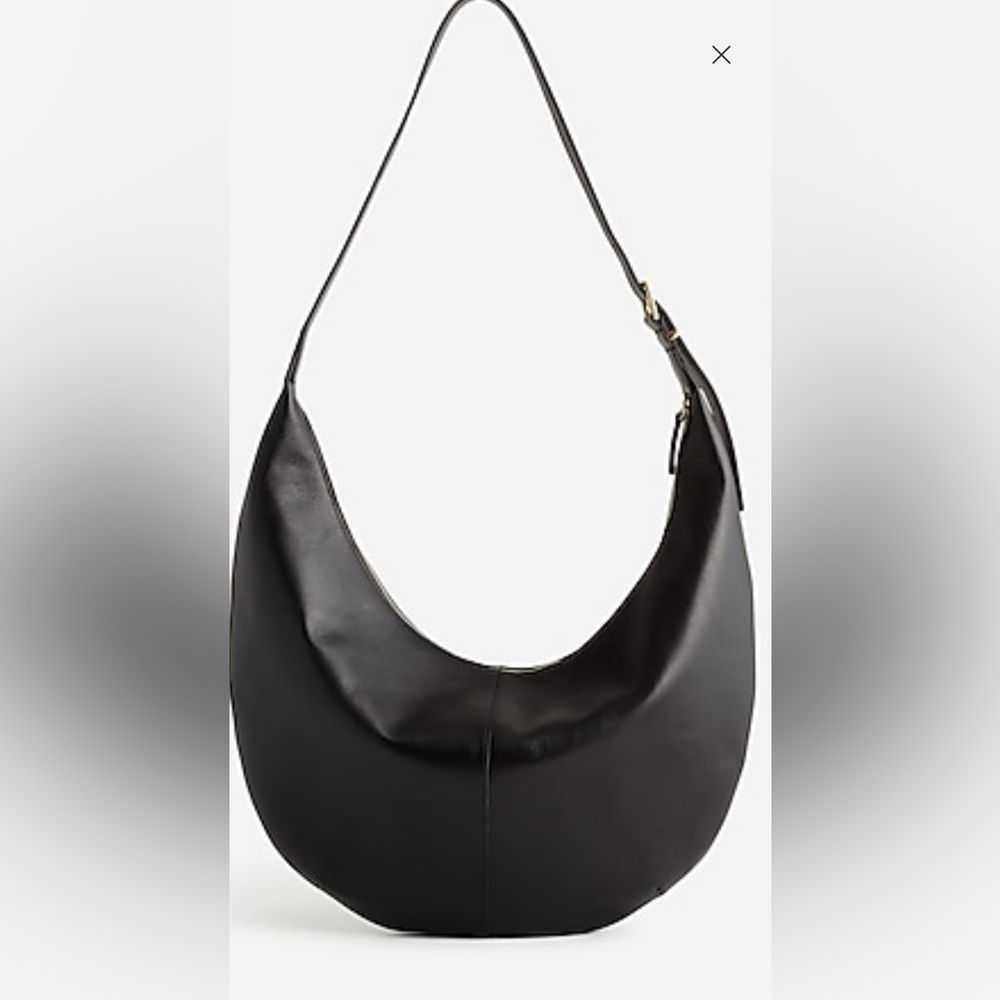 Madewell Essential Curve Shoulder Bag in Leather- Black Leather- Barely used!